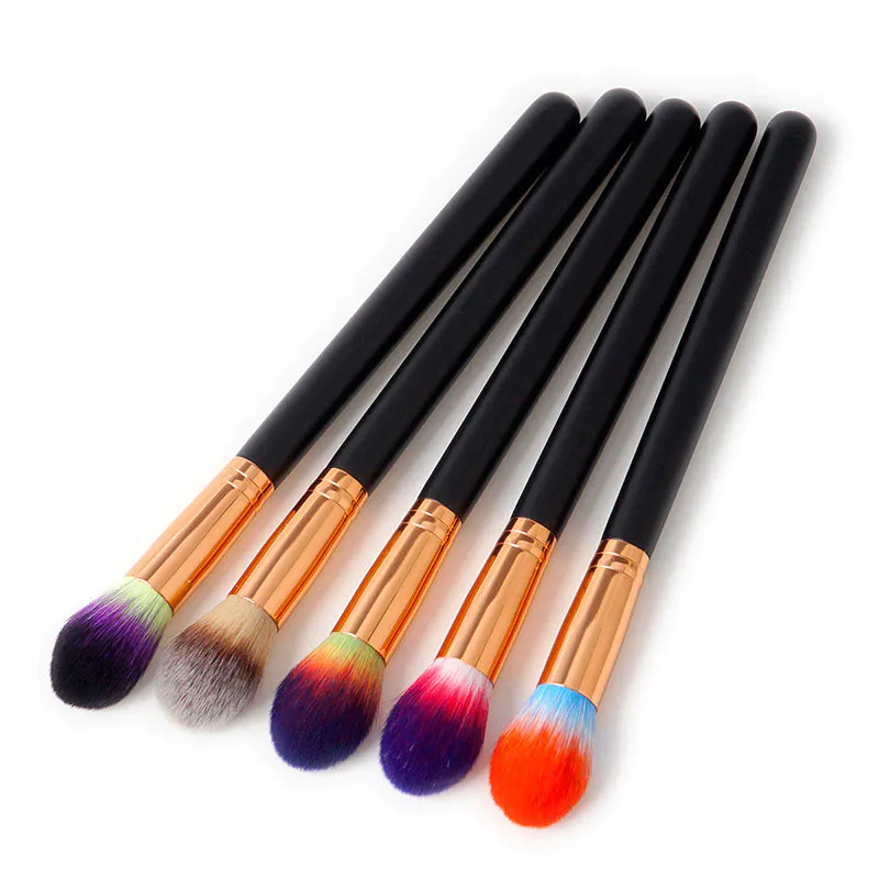 Gold color contouring basic makeup brushes